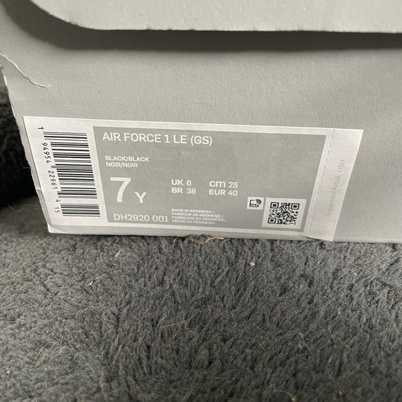 SOLD - Picture 2 of 3